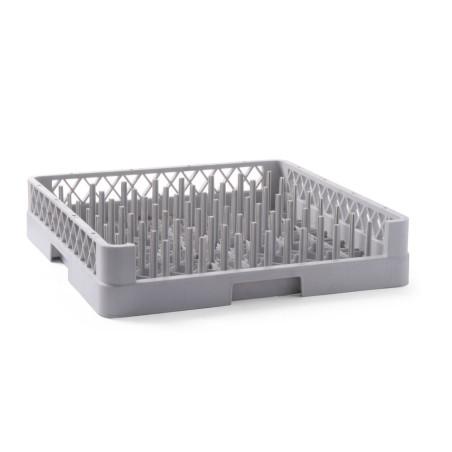 Dishwasher basket for trays