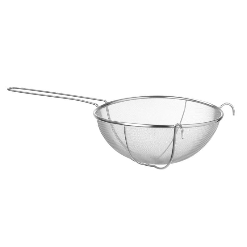 Strainer reinforced